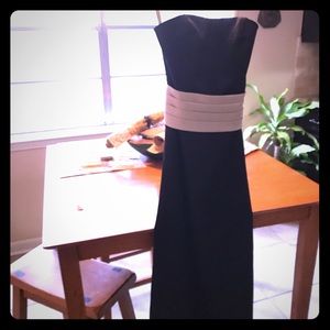 Black & Tan Formal Dress With Insane Sash In Back